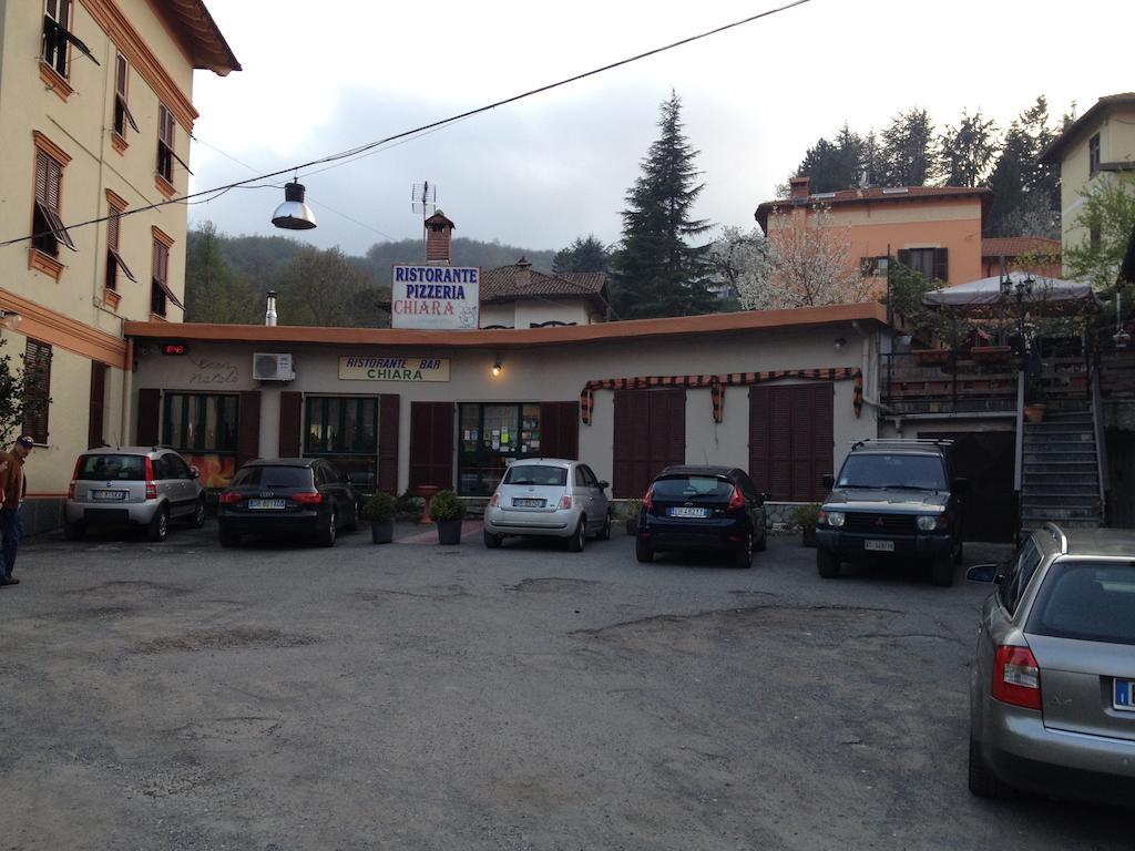 Albergo Chiara Savignone Екстер'єр фото