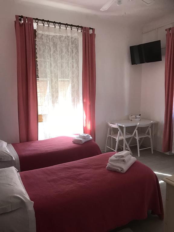 Albergo Chiara Savignone Екстер'єр фото
