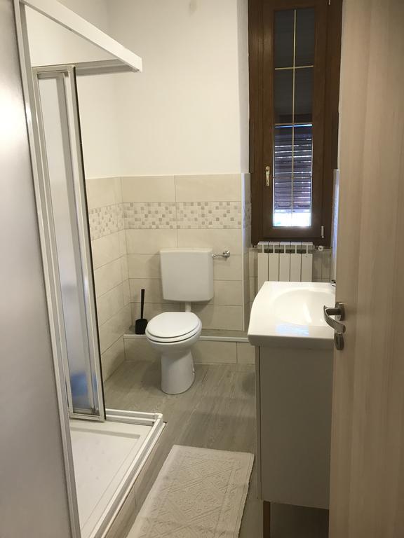 Albergo Chiara Savignone Екстер'єр фото