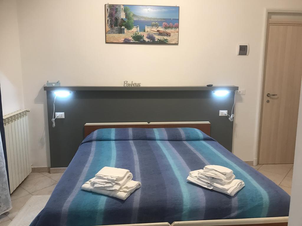 Albergo Chiara Savignone Екстер'єр фото